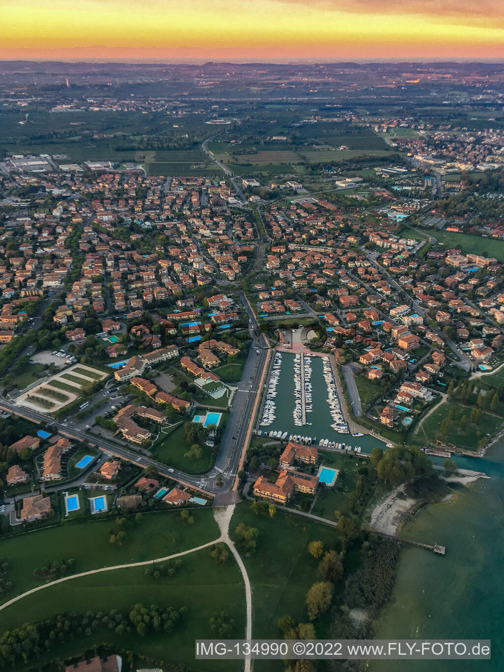 Yachthafen irmione2 Spa in Sirmione im Bundesland Brescia, Italien