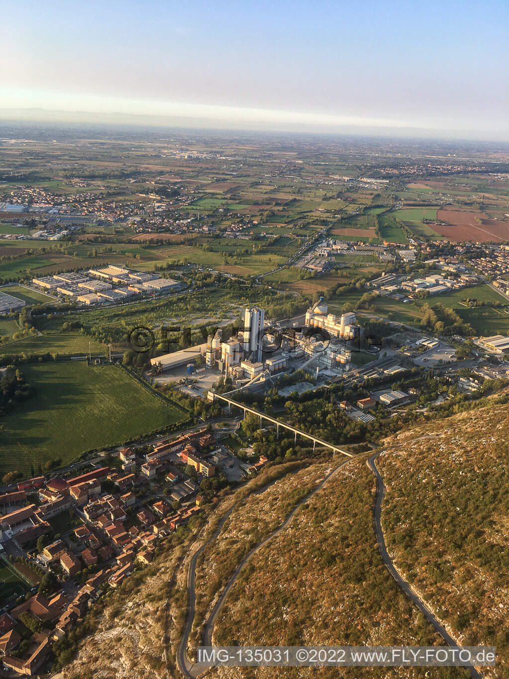 Zementfabrik Italcementi Spa Rezzato im Bundesland Brescia, Italien