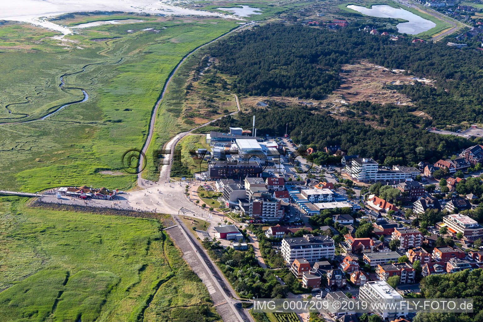 Luftbild von Bad Sankt Peter in Sankt Peter-Ording im Bundesland Schleswig-Holstein, Deutschland