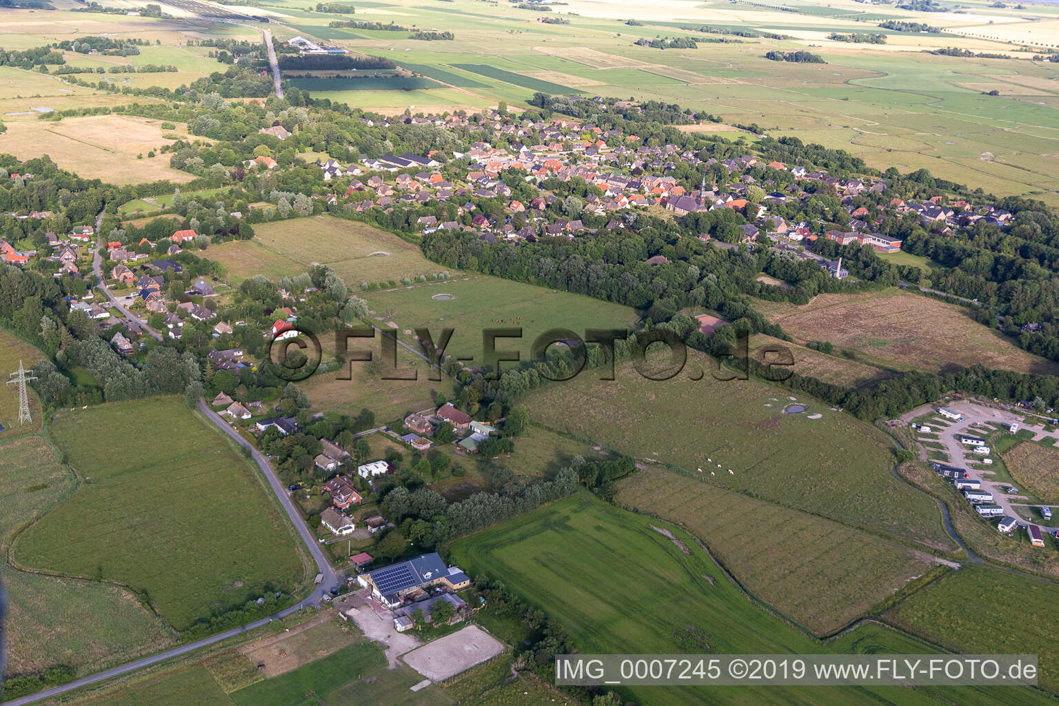 Luftbild von Tating im Bundesland Schleswig-Holstein, Deutschland