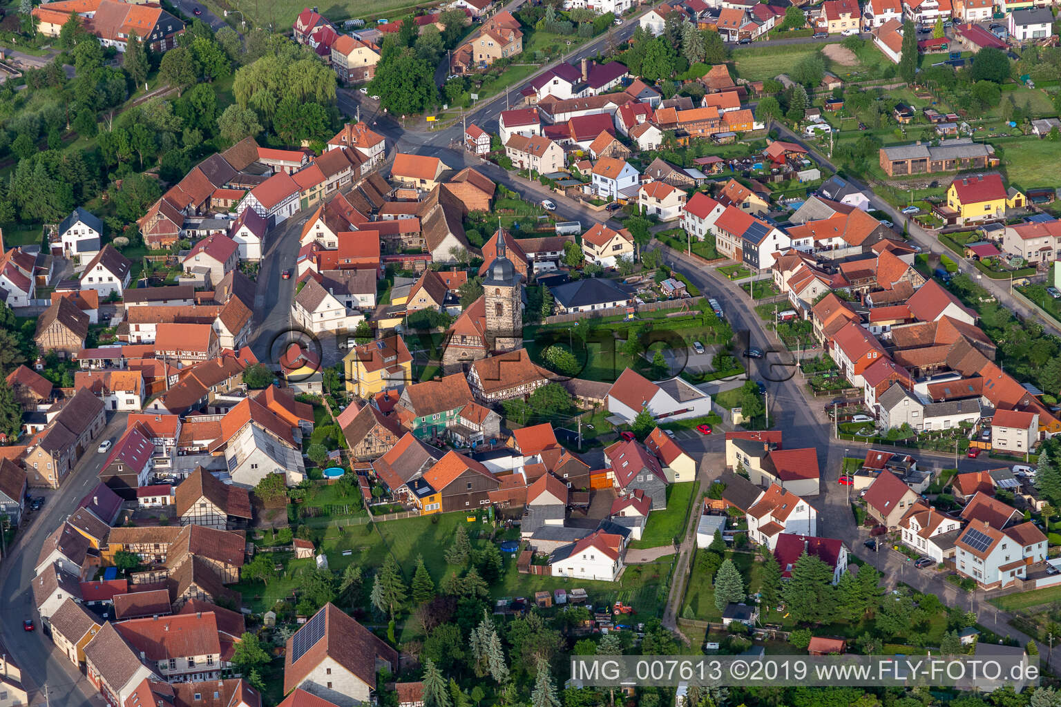 Luftaufnahme von Ortsansicht der Straßen und Häuser der Wohngebiete in Wahlwinkel im Bundesland Thüringen, Deutschland