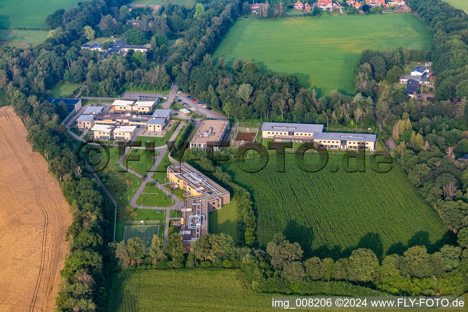 Luftbild von Gefängnis Panovenweg in Rekken im Bundesland Gelderland, Niederlande