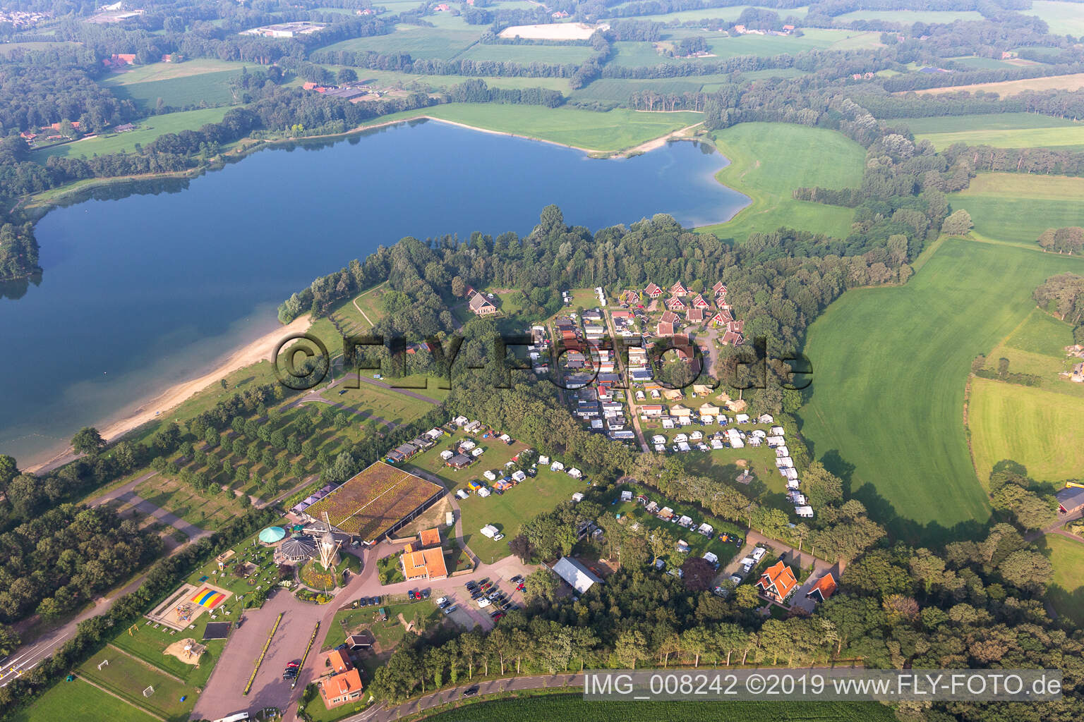 Luftbild von Camping Sevink Molen in Winterswijk Meddo im Bundesland Gelderland, Niederlande
