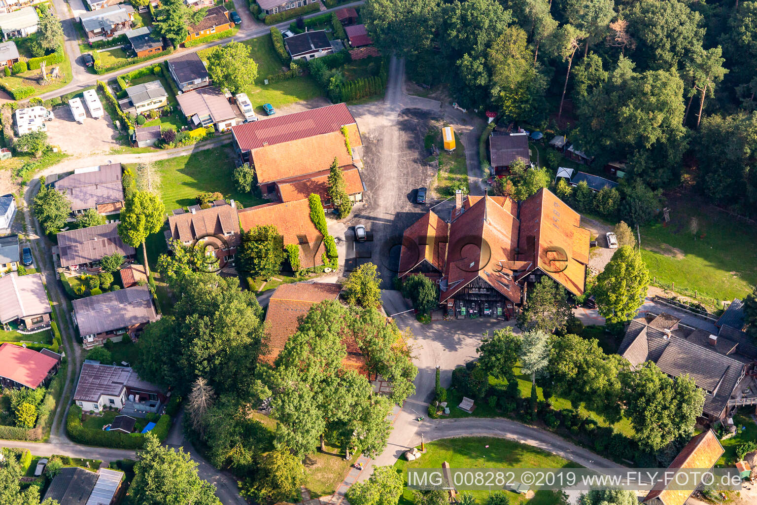 Luftaufnahme von Erholungsgebiet Waldvelen, Familie ven der Buss in Velen im Bundesland Nordrhein-Westfalen, Deutschland