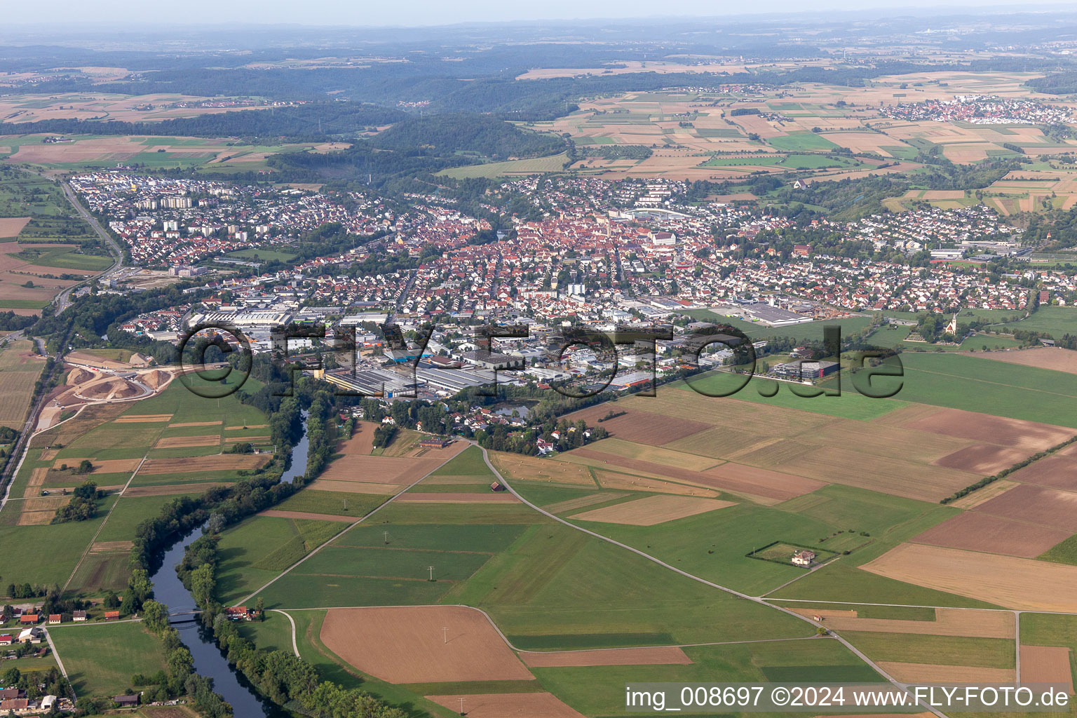 Stadtgebiet mit Außenbezirken und Innenstadtbereich in Rottenburg am Neckar im Bundesland Baden-Württemberg, Deutschland
