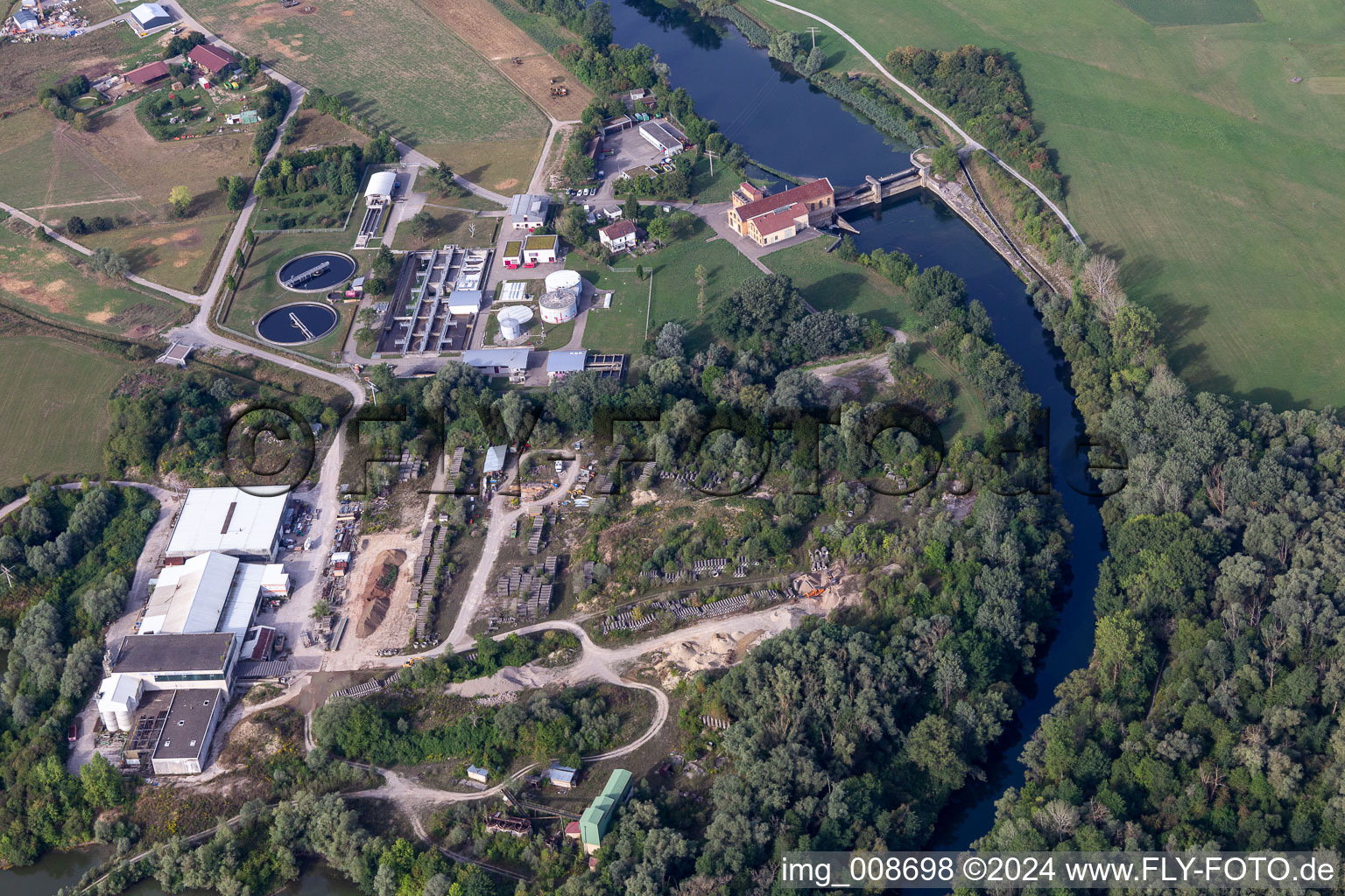 Luftaufnahme von Kläranlage Kiebingen in Rottenburg am Neckar im Bundesland Baden-Württemberg, Deutschland