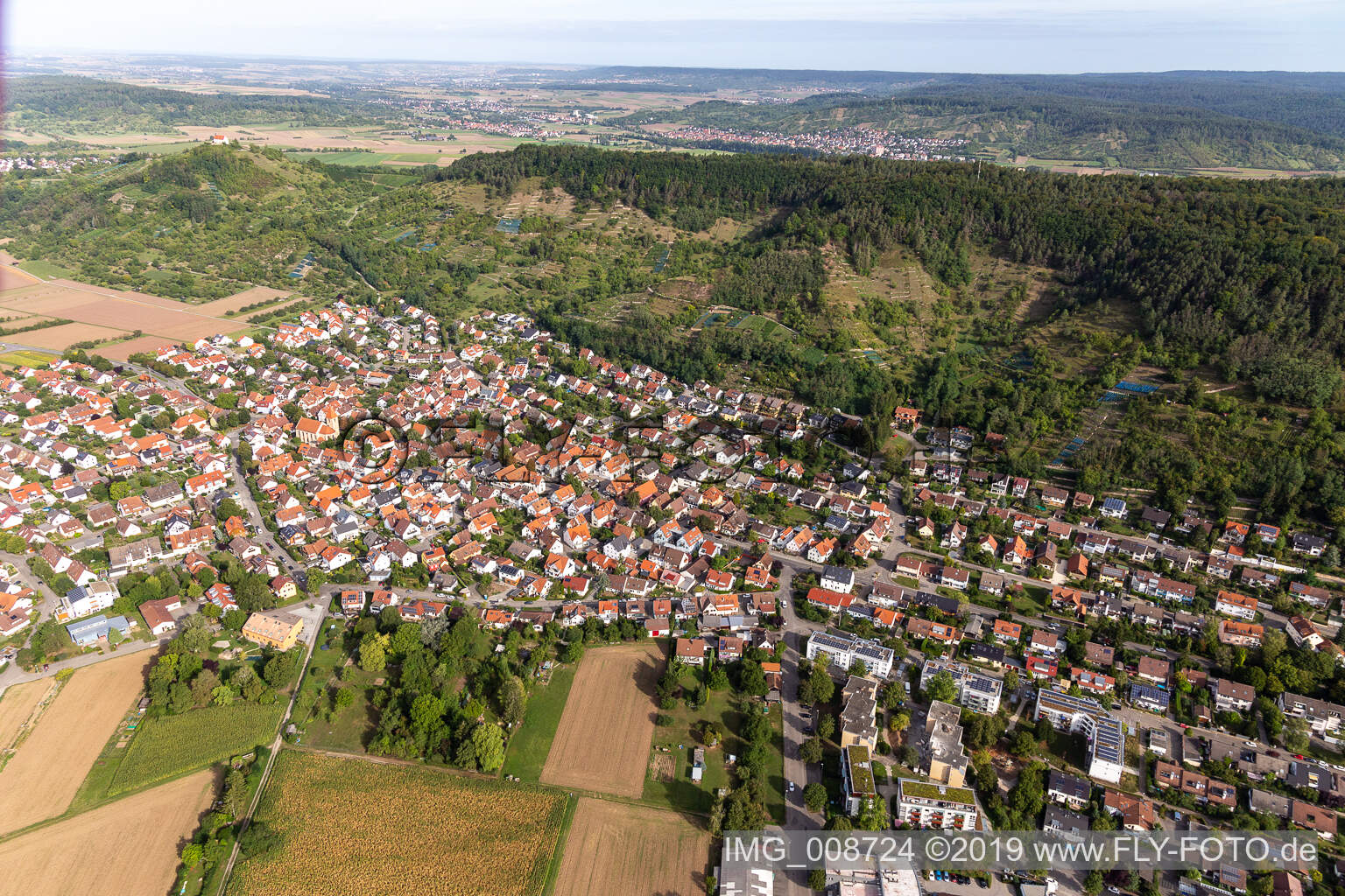 Schrägluftbild von Wurmlingen im Bundesland Baden-Württemberg, Deutschland
