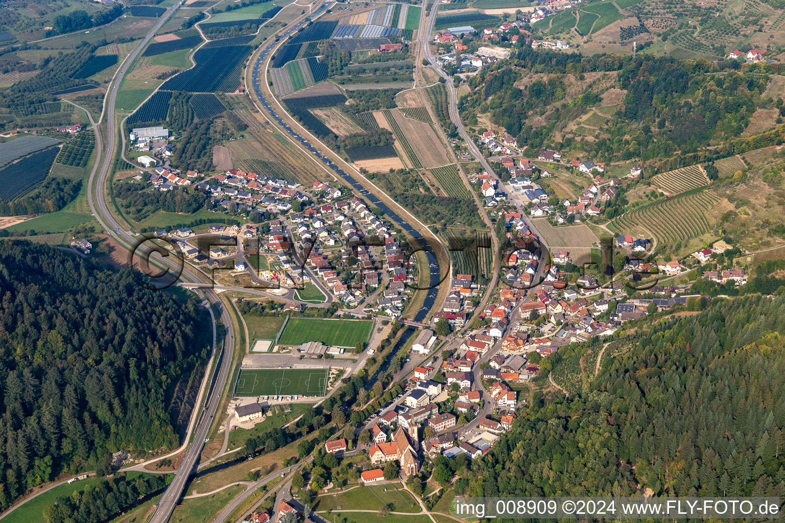 Lautenbach im Bundesland Baden-Württemberg, Deutschland von oben