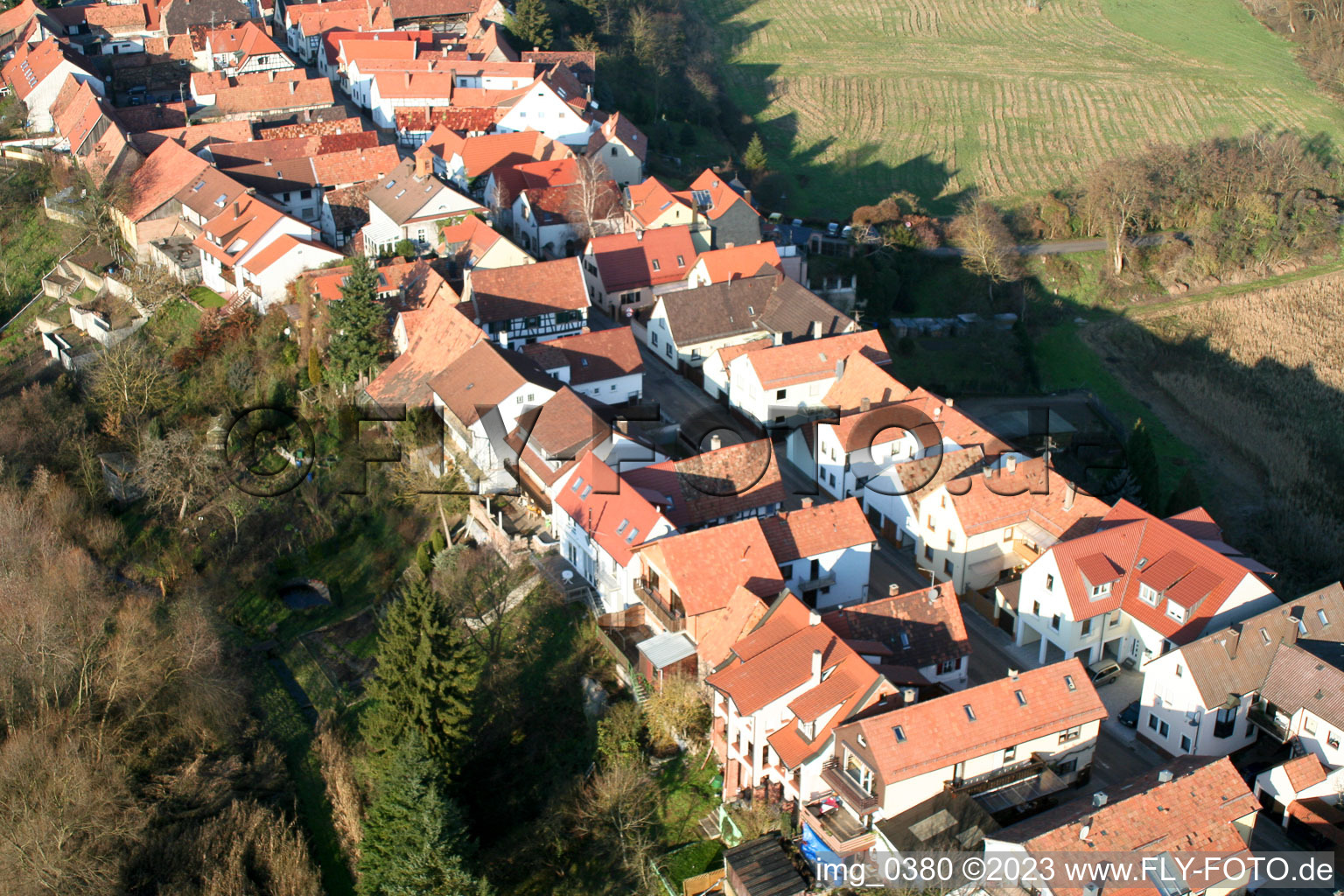 Drohnenbild von Jockgrim Ludwigstr im Bundesland Rheinland-Pfalz, Deutschland
