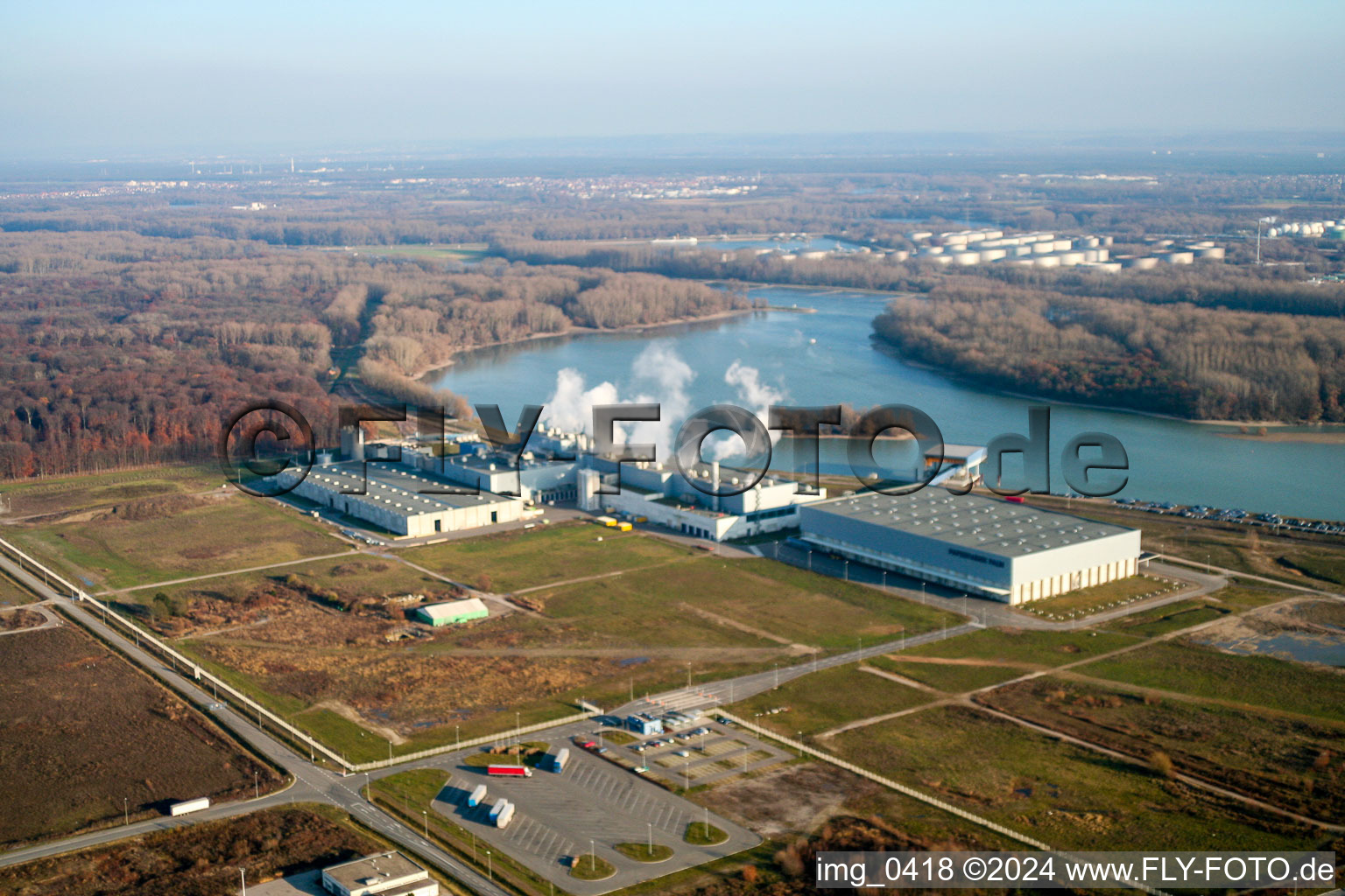 Papierfabrik Palm im Industriegebiet Oberwald in Wörth am Rhein im Bundesland Rheinland-Pfalz, Deutschland