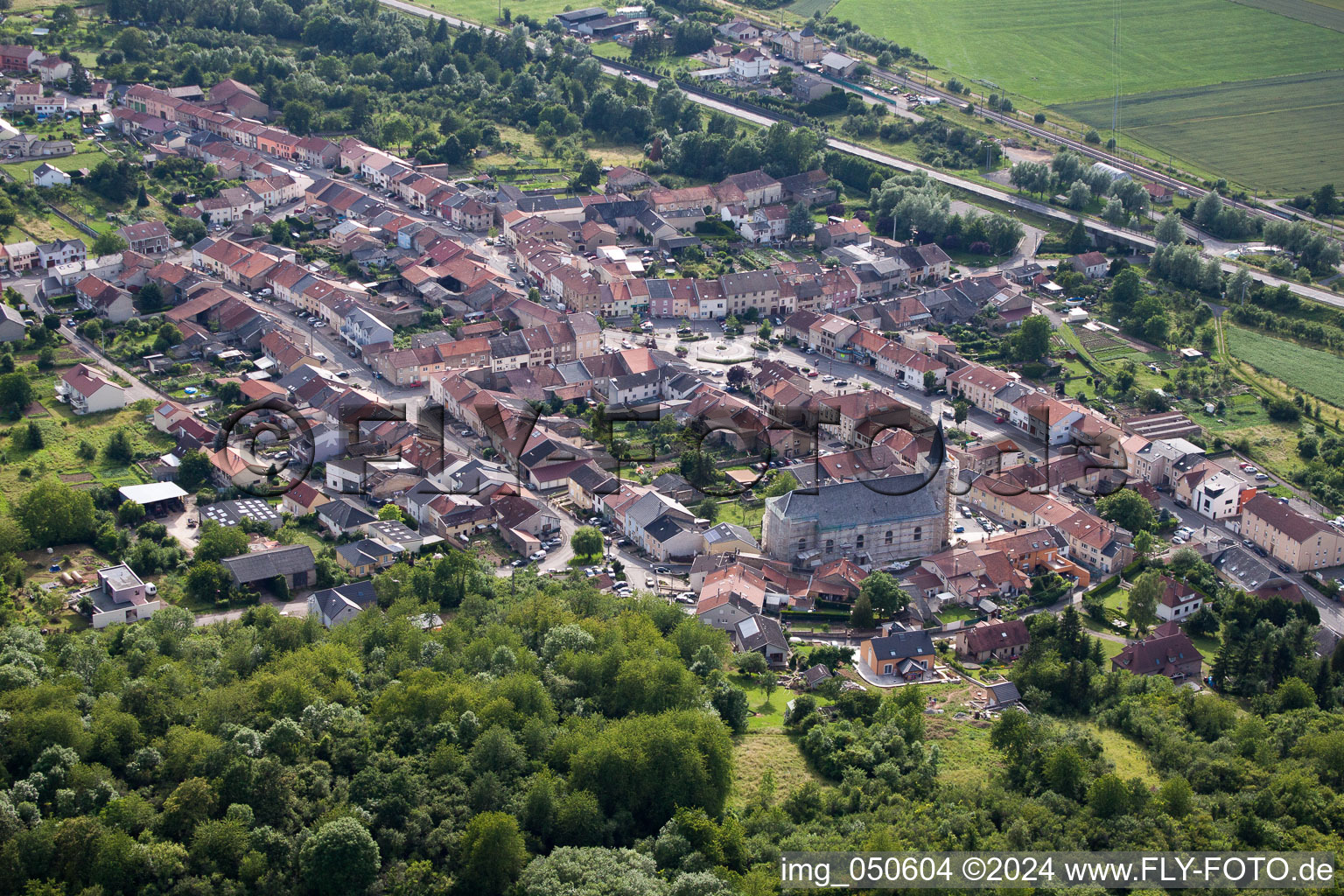 Luftbild von Kœnigsmacker im Bundesland Moselle, Frankreich