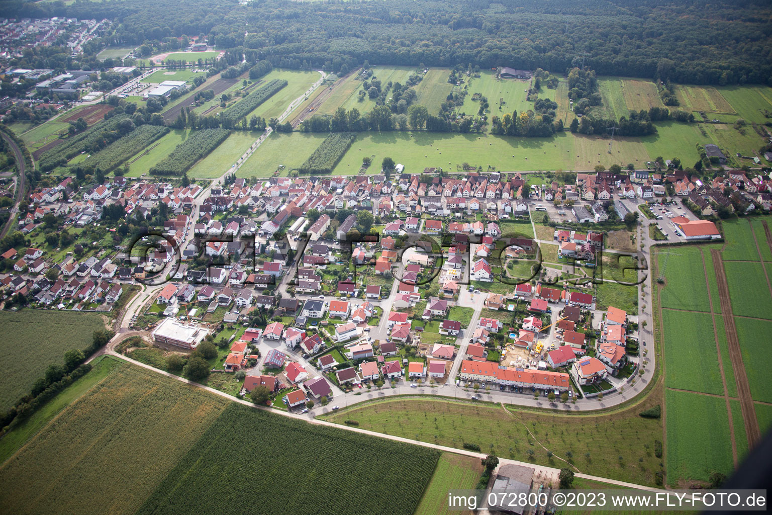 Luftaufnahme von Ortsteil Minderslachen in Kandel im Bundesland Rheinland-Pfalz, Deutschland