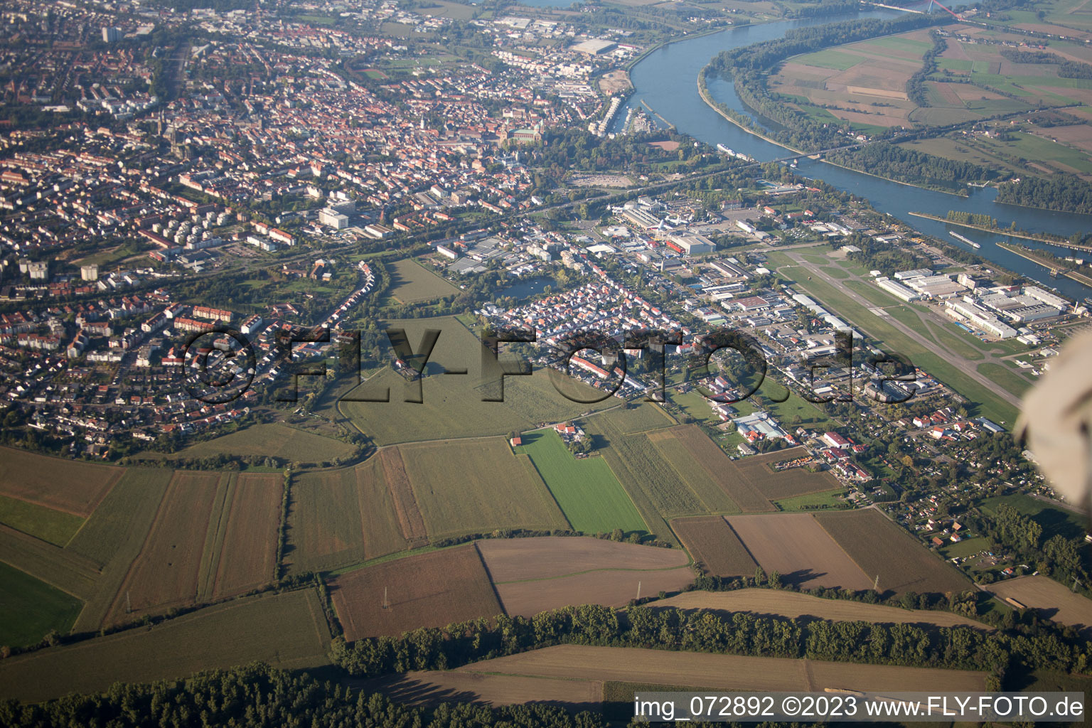 Luftbild von Speyer im Bundesland Rheinland-Pfalz, Deutschland