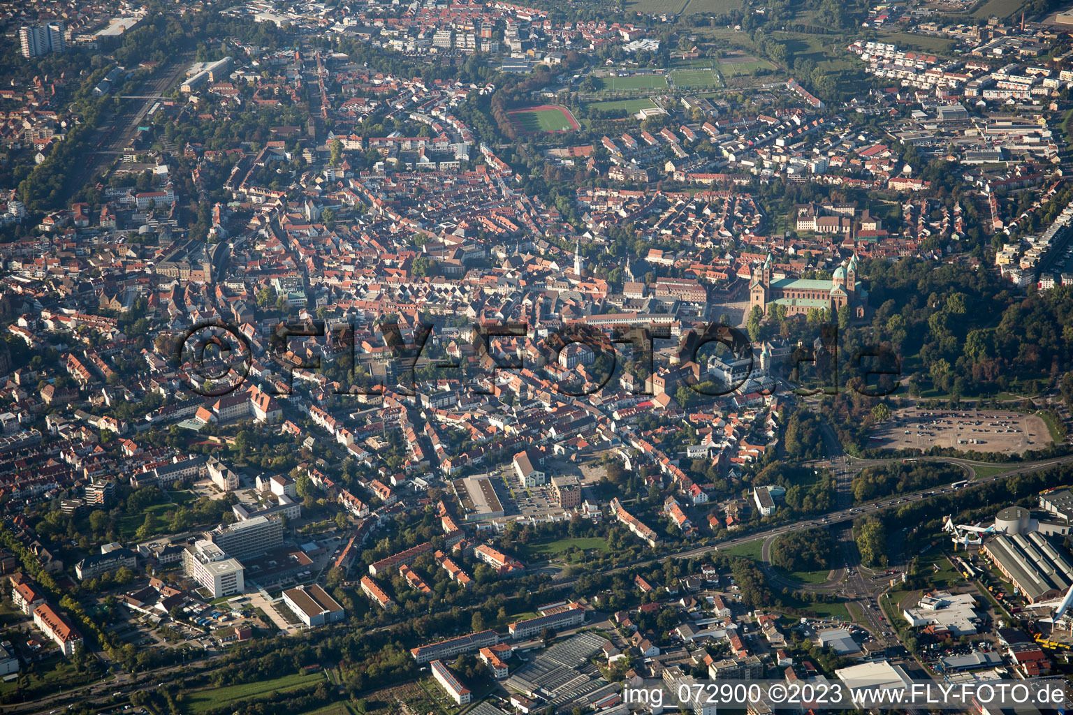 Speyer im Bundesland Rheinland-Pfalz, Deutschland aus der Luft