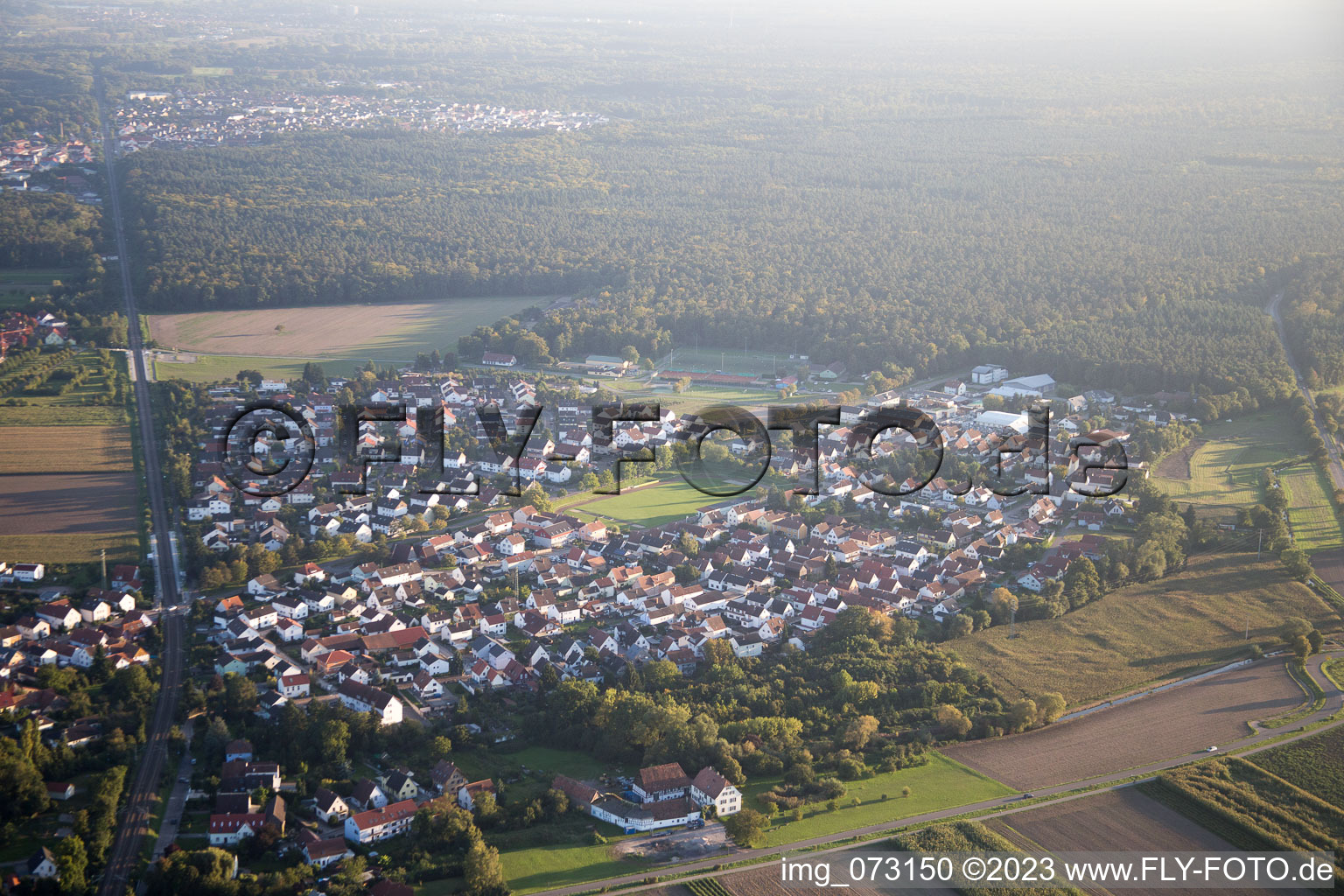 Luftaufnahme von Rheinzabern im Bundesland Rheinland-Pfalz, Deutschland