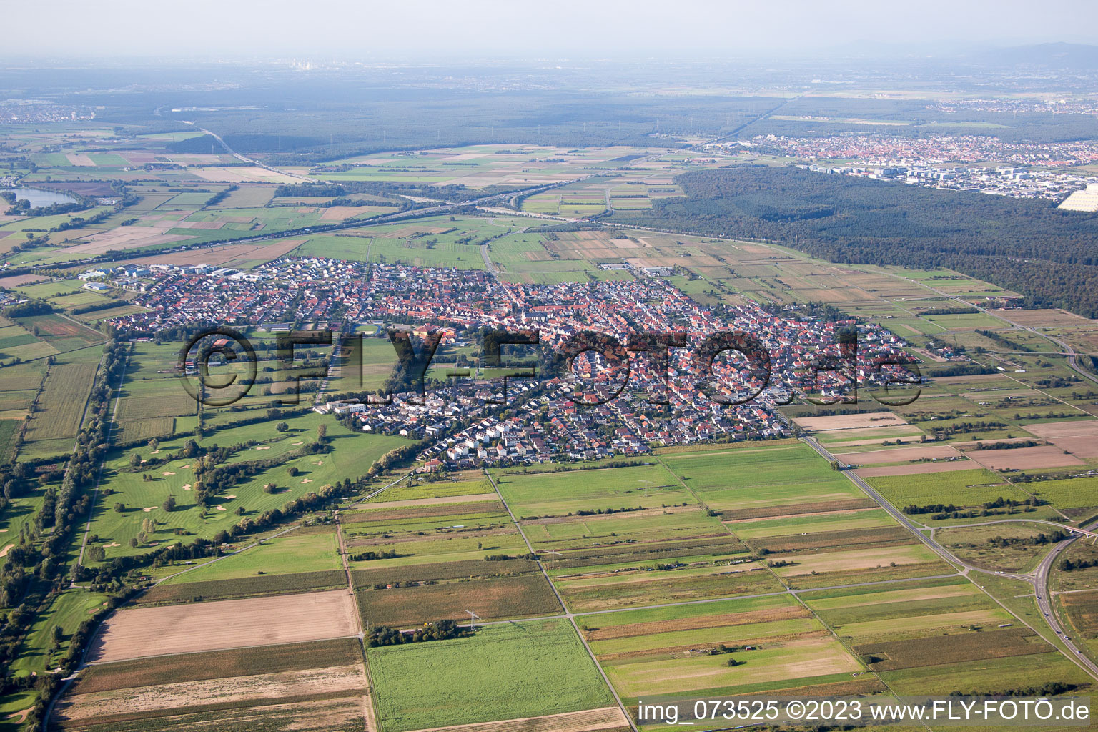 Luftbild von Ortsteil Rot in St. Leon-Rot im Bundesland Baden-Württemberg, Deutschland