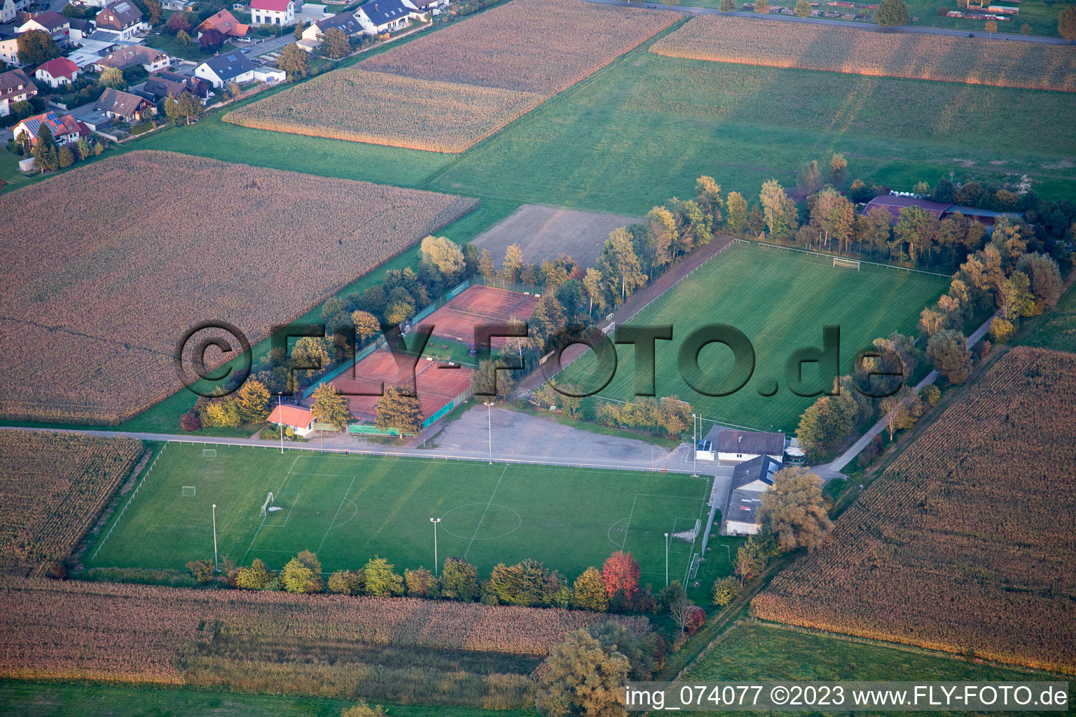 Minfeld, Sportplätze im Bundesland Rheinland-Pfalz, Deutschland
