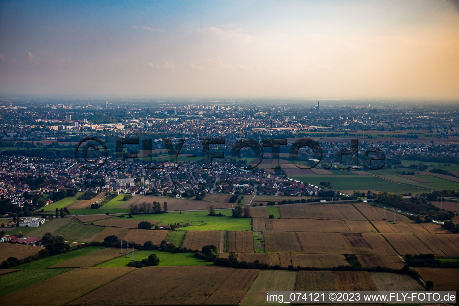 Straßburg von Norden in Bischheim im Bundesland Bas-Rhin, Frankreich