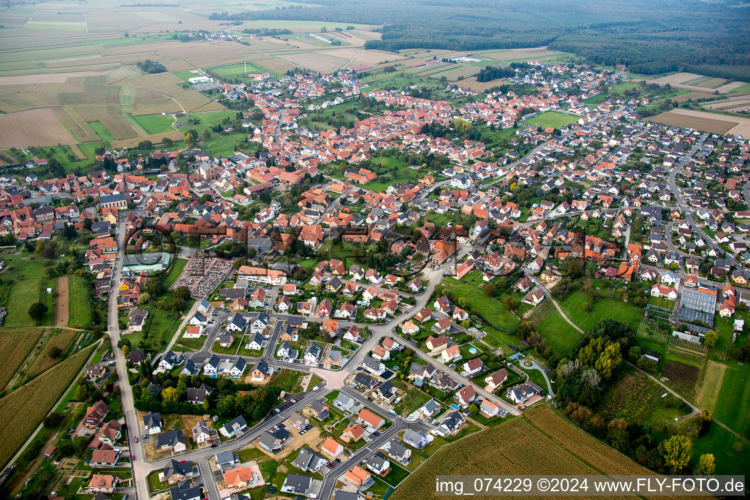 Luftbild von Dorfansicht in Weitbruch im Bundesland Bas-Rhin, Frankreich