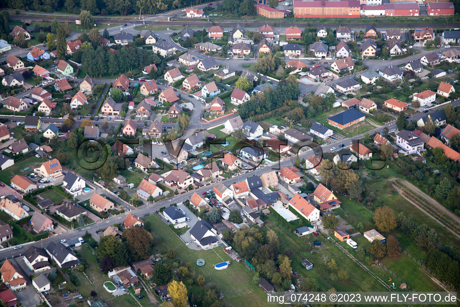 Luftaufnahme von Bischwiller im Bundesland Bas-Rhin, Frankreich