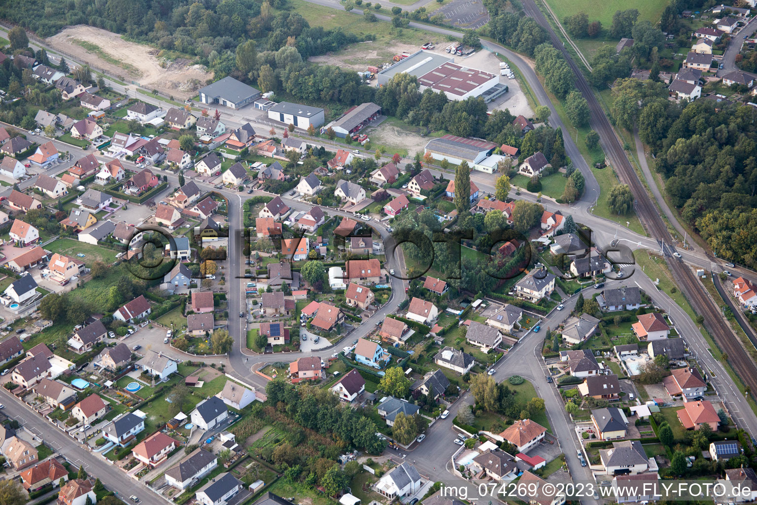 Bischwiller im Bundesland Bas-Rhin, Frankreich von oben gesehen