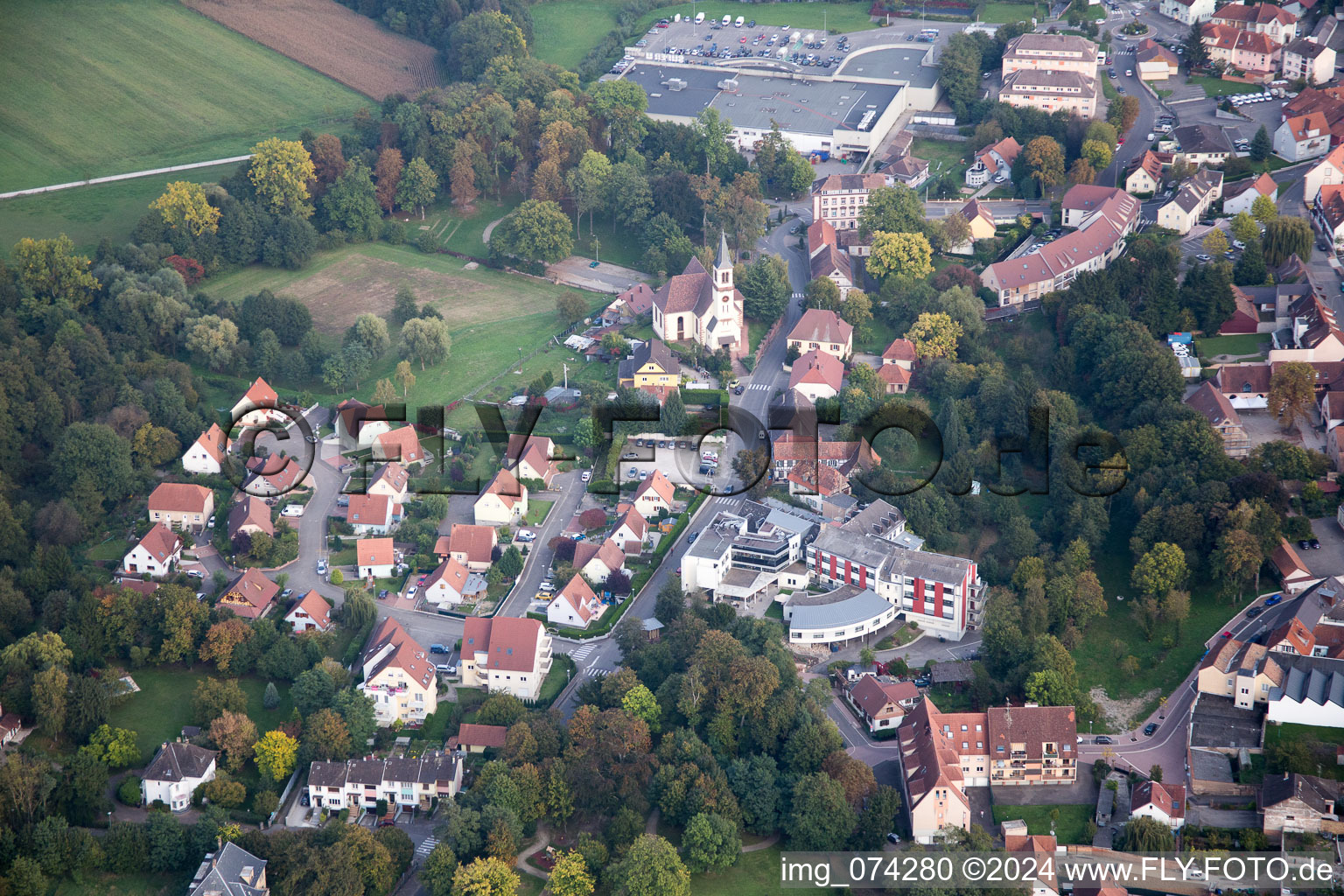 Luftbild von Bischwiller im Bundesland Bas-Rhin, Frankreich