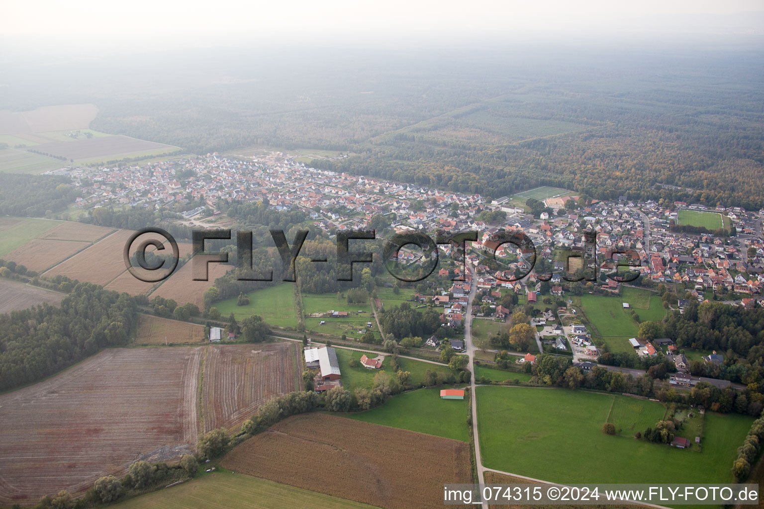 Schirrhein im Bundesland Bas-Rhin, Frankreich von oben