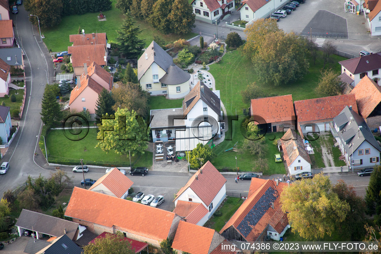 Drohnenaufname von Neuhaeusel im Bundesland Bas-Rhin, Frankreich