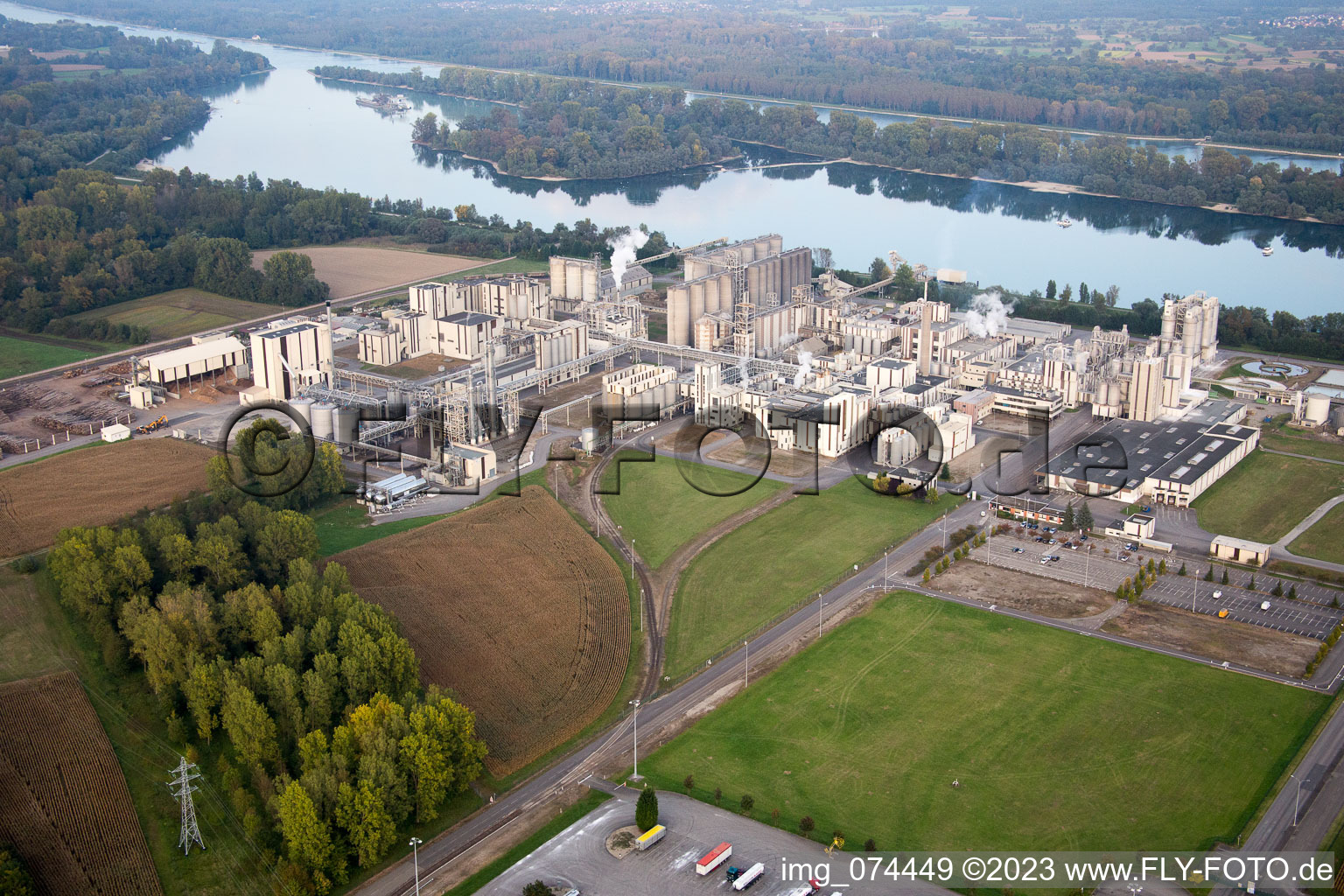 Luftaufnahme von Beinheim, Industrie im Bundesland Bas-Rhin, Frankreich