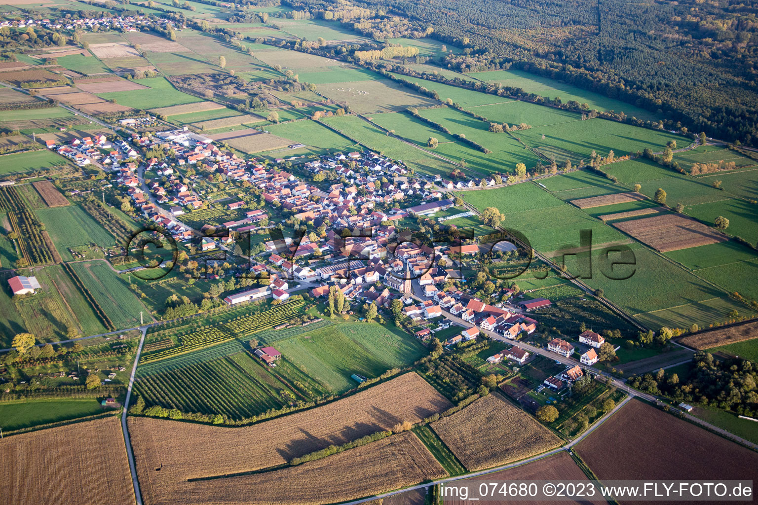 Luftaufnahme von Kapsweyer im Bundesland Rheinland-Pfalz, Deutschland