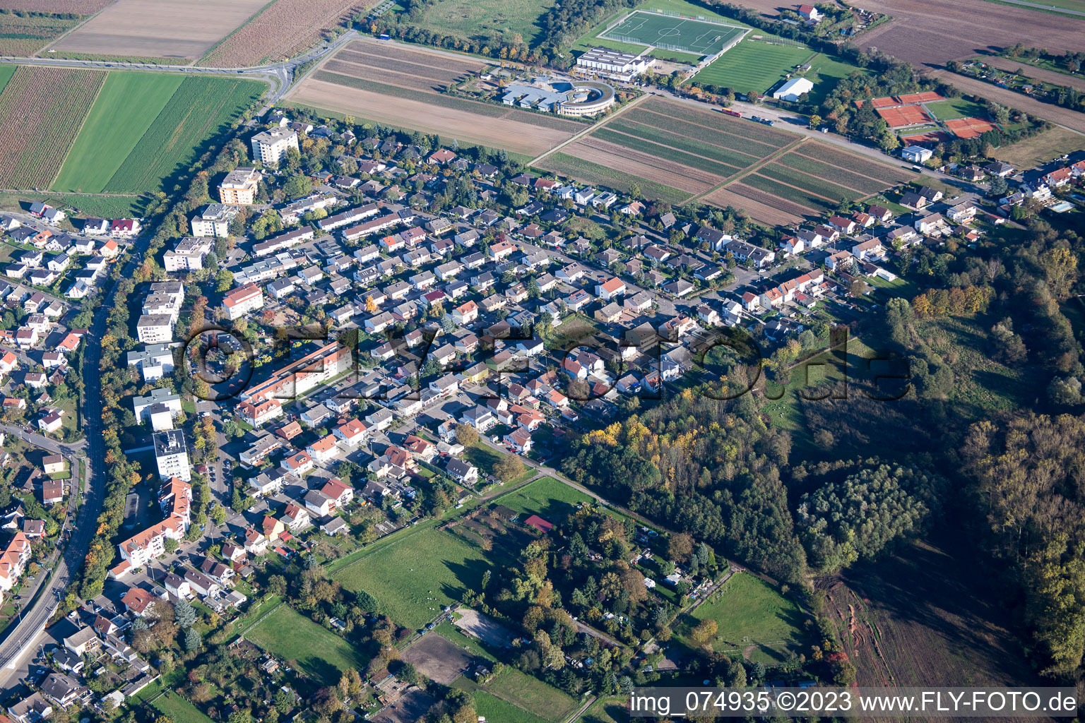 Luftaufnahme von Lampertheim im Bundesland Hessen, Deutschland