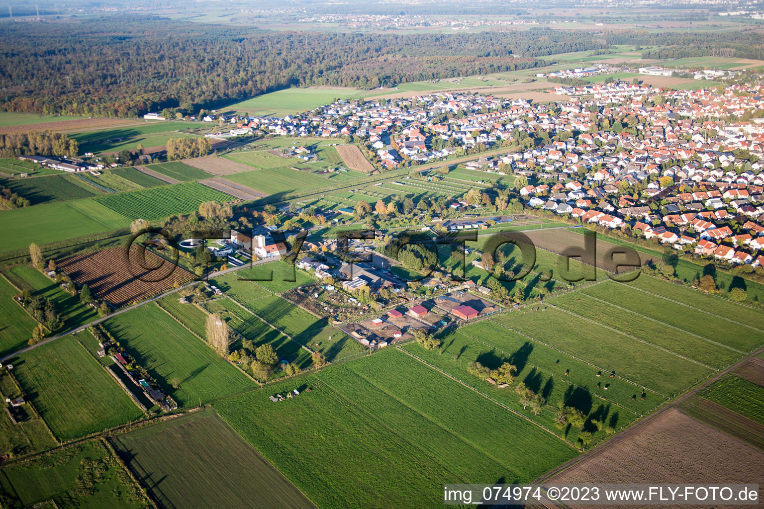 Luftbild von Lorsch-Einhausen im Bundesland Hessen, Deutschland