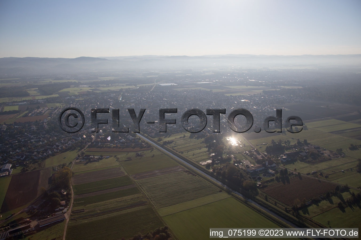 Drohnenbild von Einhausen im Bundesland Hessen, Deutschland