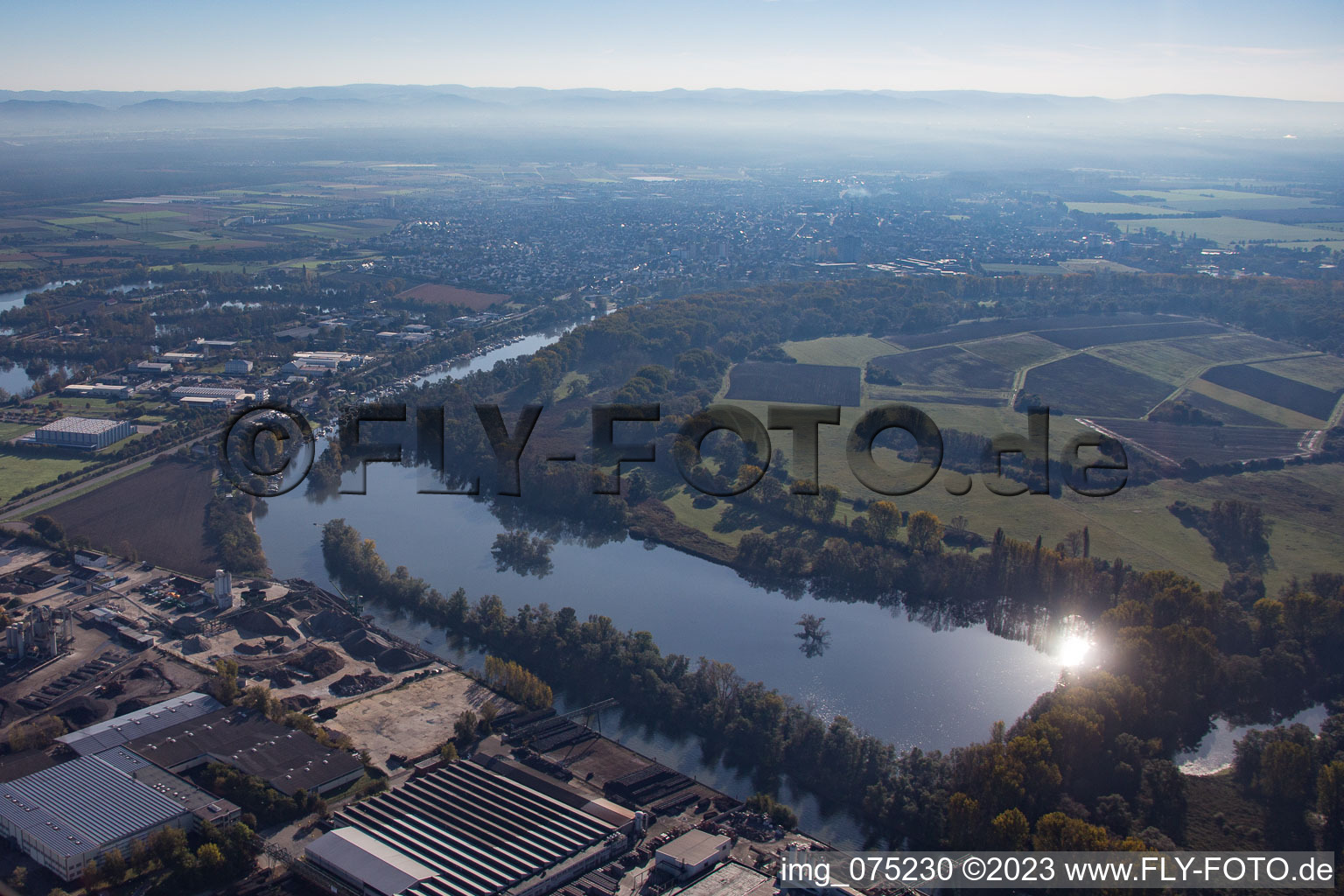 Rosengarten im Bundesland Hessen, Deutschland aus der Luft betrachtet