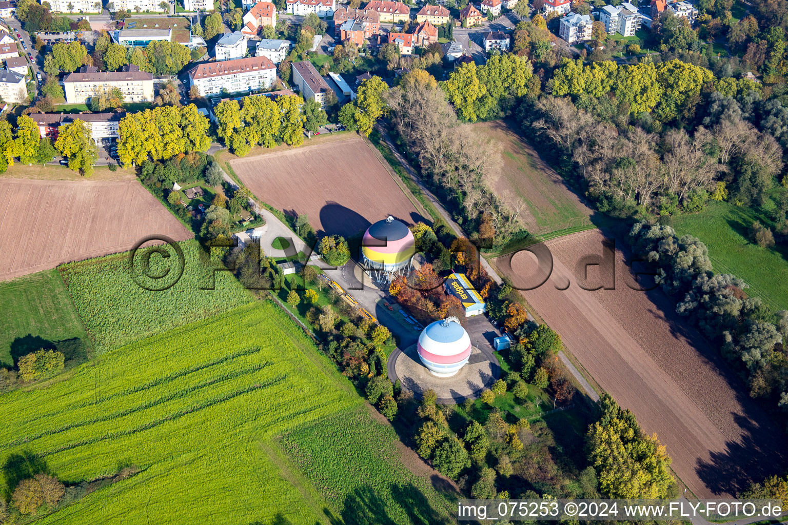 Erdgasspeicher der Stadtwerke in Rastatt im Bundesland Baden-Württemberg, Deutschland