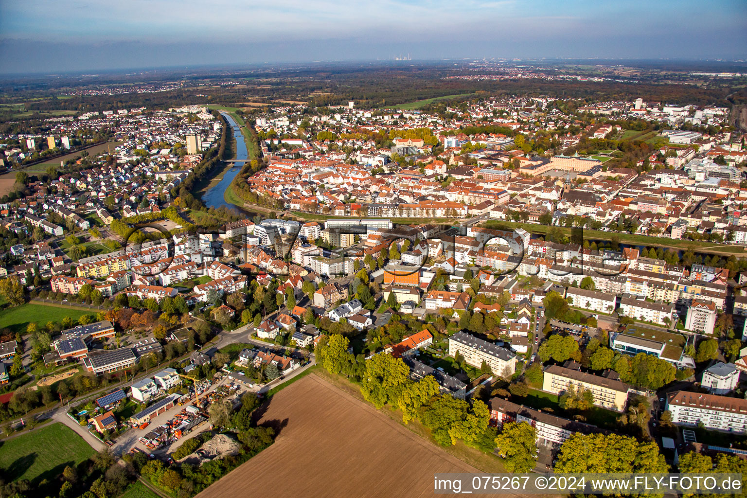 Ottersdorfer Straße in Rastatt im Bundesland Baden-Württemberg, Deutschland