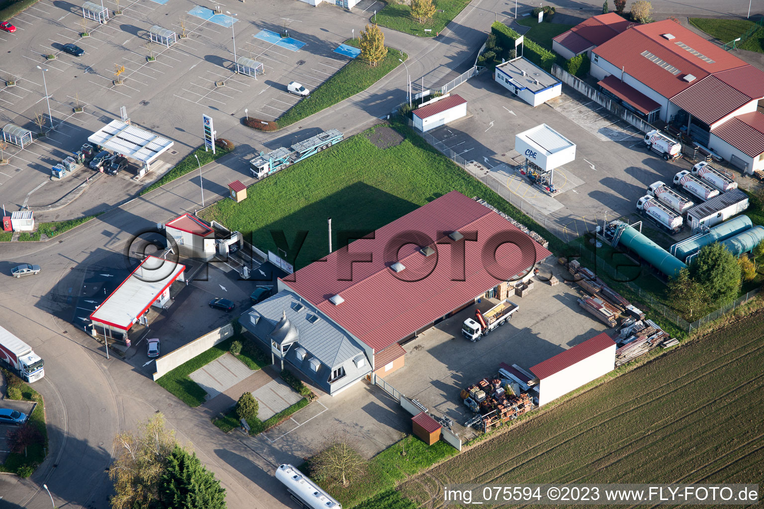 Luftaufnahme von Hohwiller im Bundesland Bas-Rhin, Frankreich