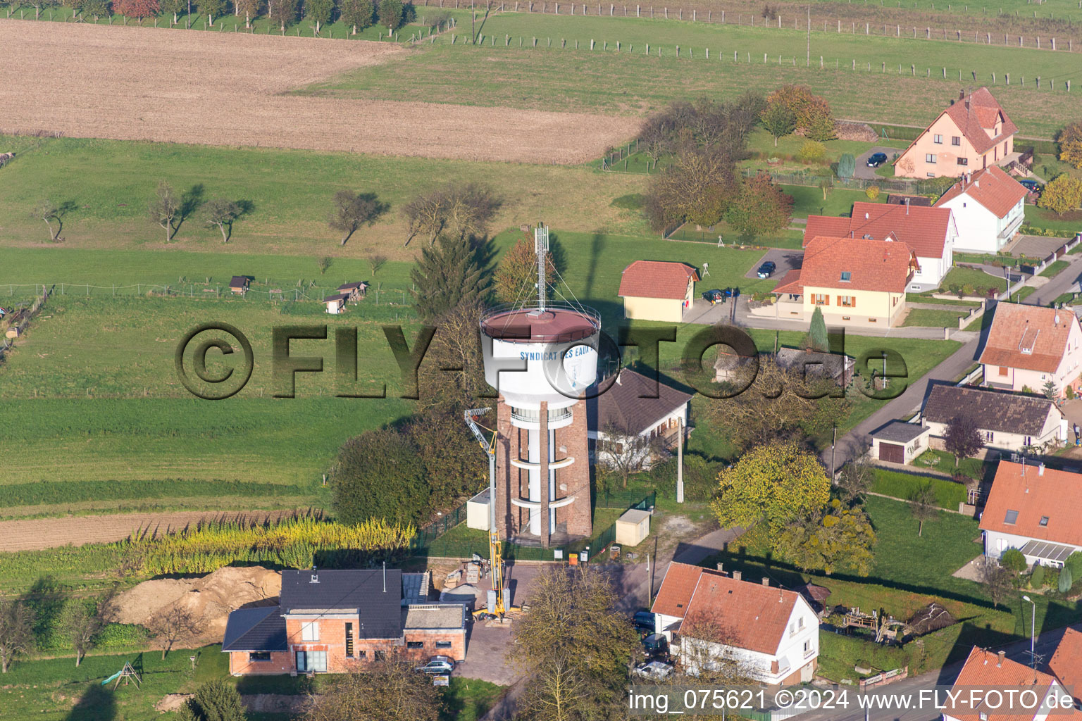 Bauwerk des Industriedenkmales Wasserturm in Rittershoffen in Grand Est im Bundesland Bas-Rhin, Frankreich