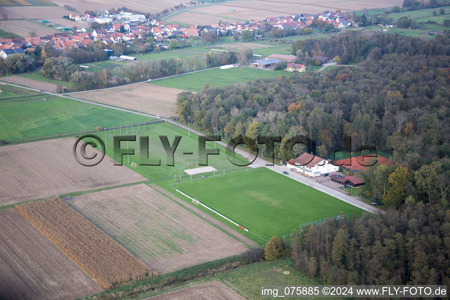 Freckenfeld, Sportplatz im Bundesland Rheinland-Pfalz, Deutschland