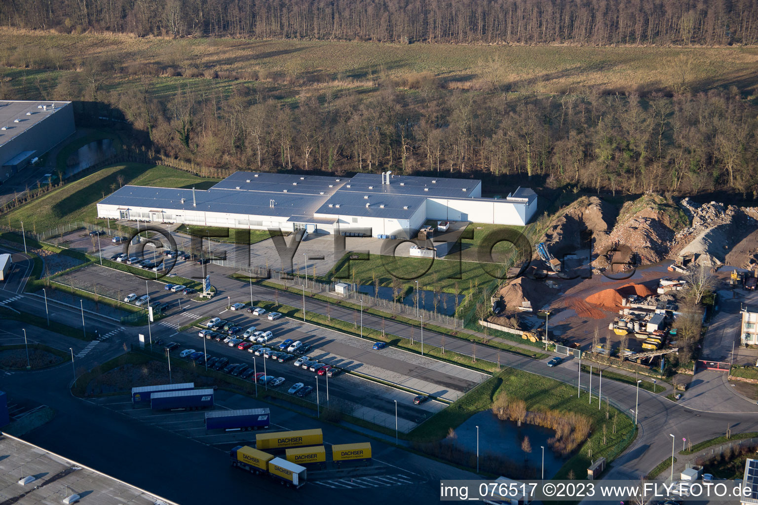 Drohnenbild von Minderslachen, Gewerbegebiet Horst, Alfa Aesar GmbH in Kandel im Bundesland Rheinland-Pfalz, Deutschland