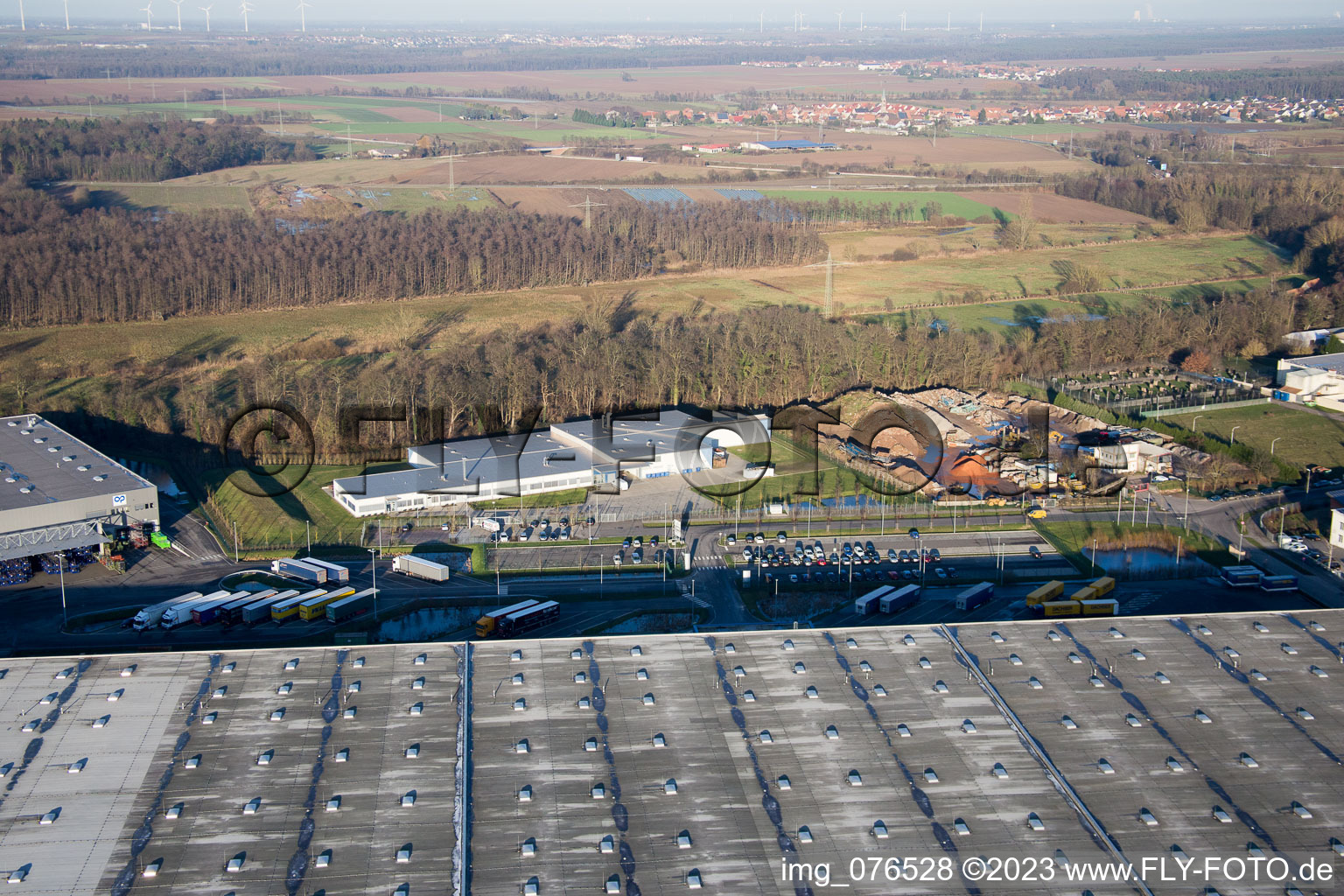 Minderslachen, Gewerbegebiet Horst, Alfa Aesar GmbH in Kandel im Bundesland Rheinland-Pfalz, Deutschland vom Flugzeug aus
