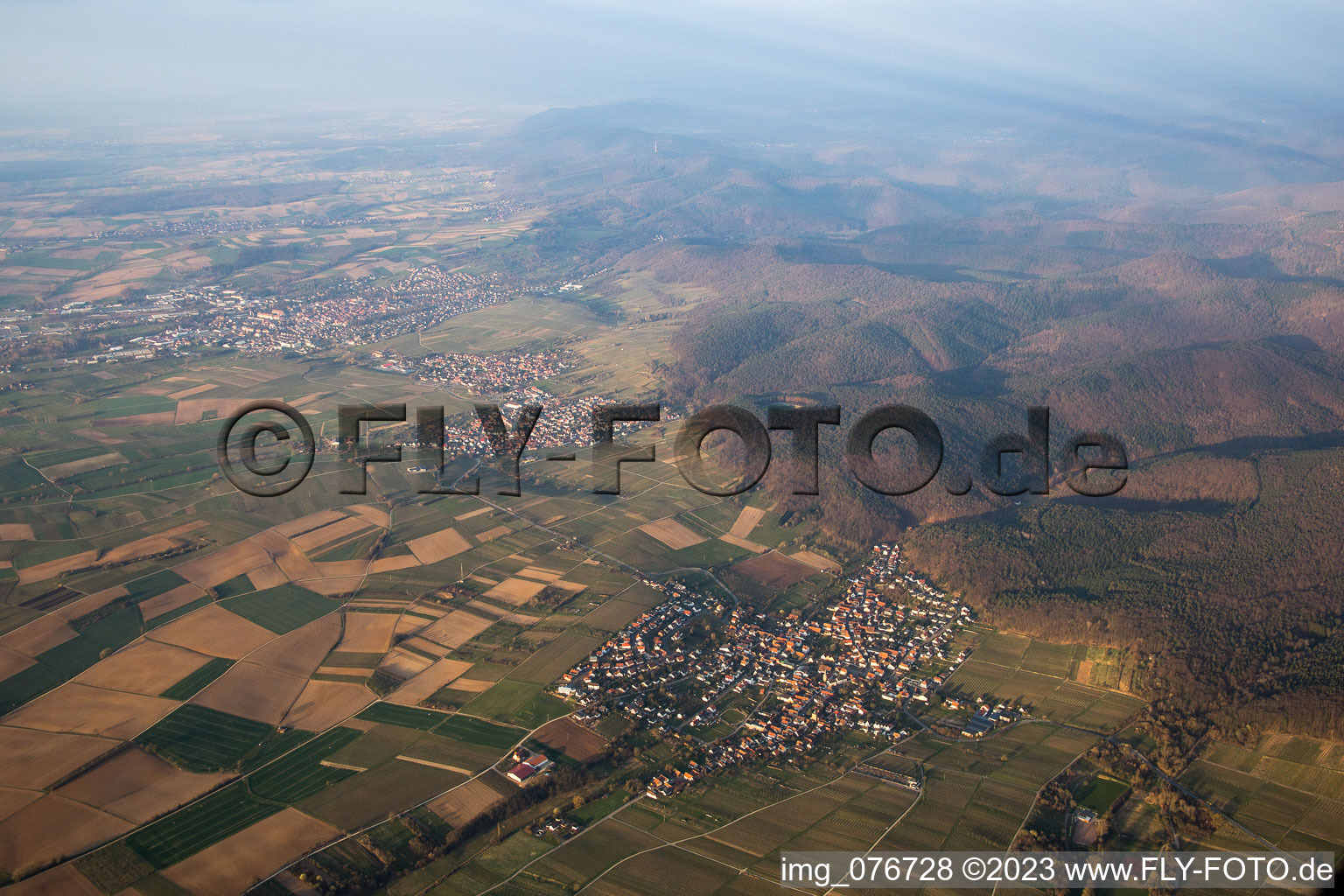Oberotterbach im Bundesland Rheinland-Pfalz, Deutschland vom Flugzeug aus