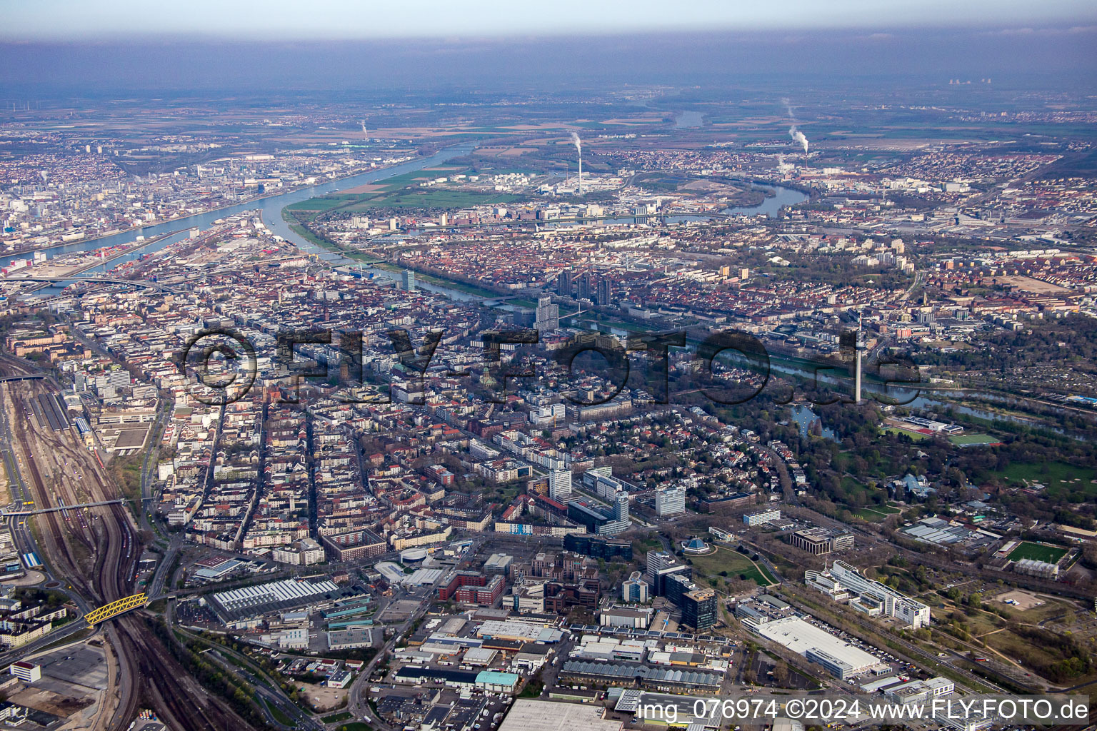 Ortsteil Schwetzingerstadt in Mannheim im Bundesland Baden-Württemberg, Deutschland