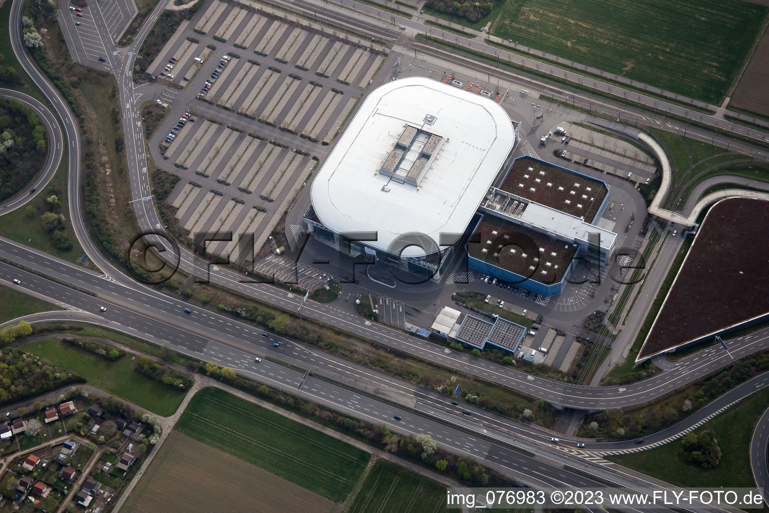 SAP-Arena im Ortsteil Hochstätt in Mannheim im Bundesland Baden-Württemberg, Deutschland