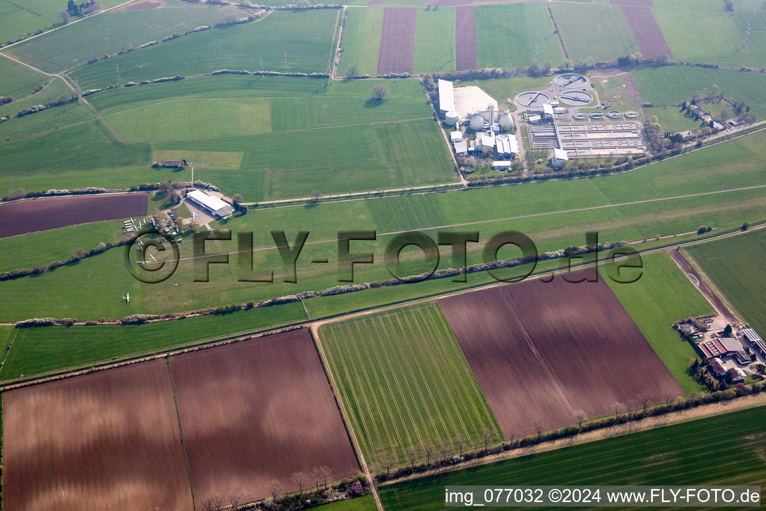 Weinheim, Flugplatz im Bundesland Baden-Württemberg, Deutschland