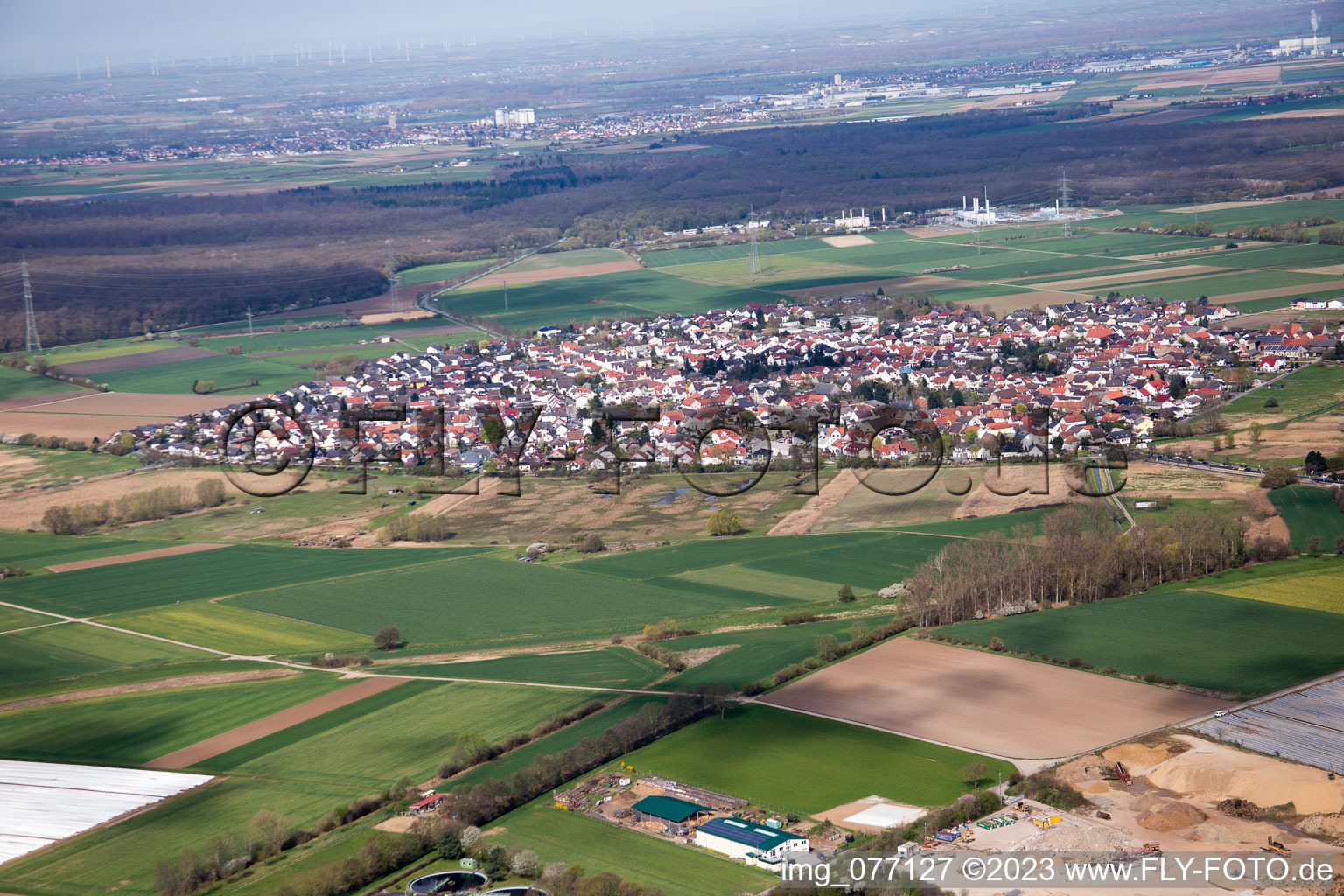Zwingenberg im Bundesland Hessen, Deutschland von einer Drohne aus