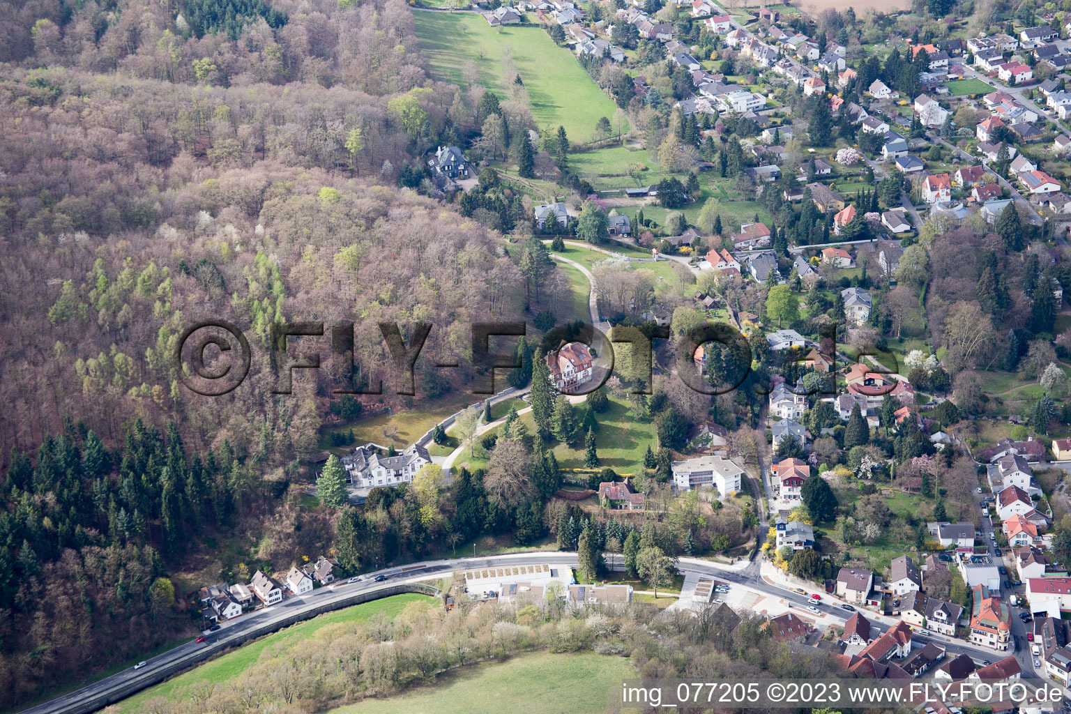 Jugenheim an der Bergstrasse im Bundesland Hessen, Deutschland aus der Vogelperspektive