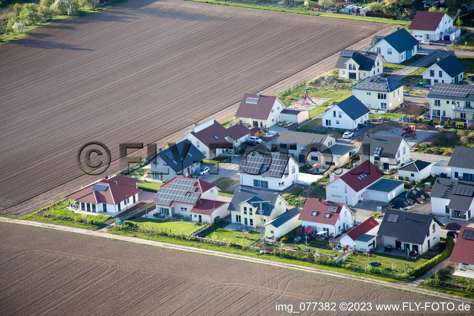 Drohnenbild von Steinweiler im Bundesland Rheinland-Pfalz, Deutschland