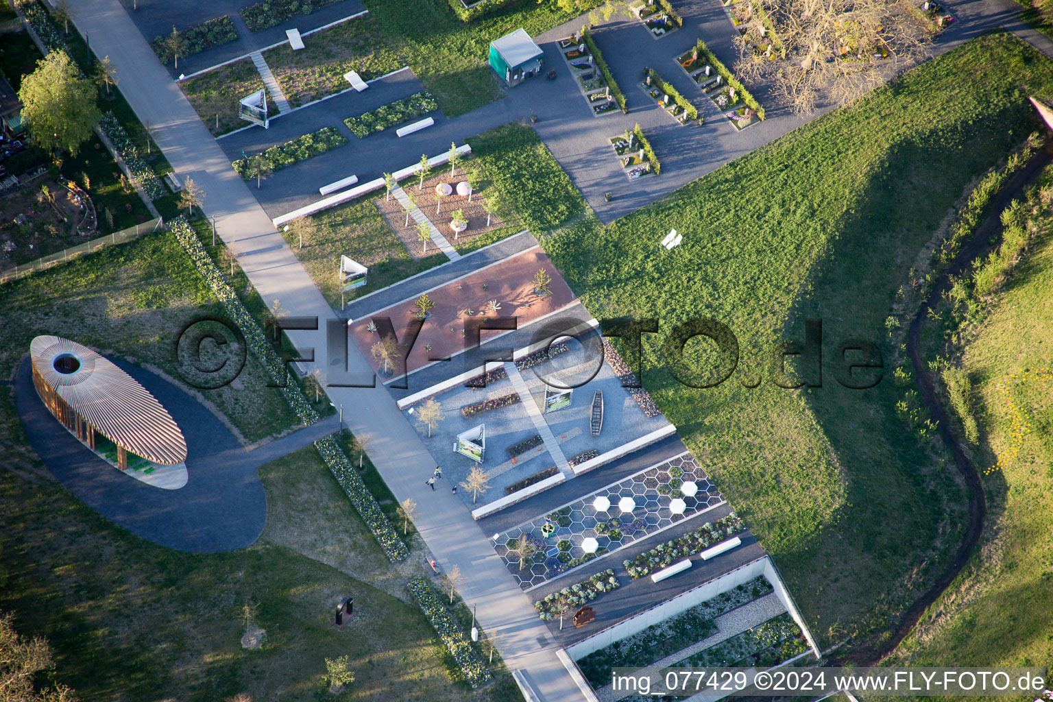 Landesgartenschau 2015 in Landau in der Pfalz im Bundesland Rheinland-Pfalz, Deutschland aus der Luft betrachtet