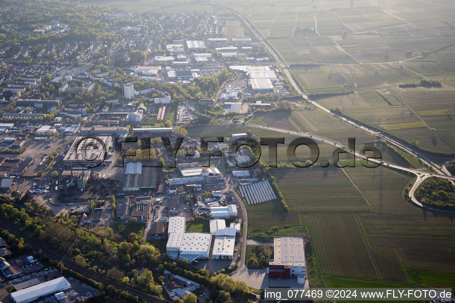 Industriegebiet Nord in Landau in der Pfalz im Bundesland Rheinland-Pfalz, Deutschland von oben